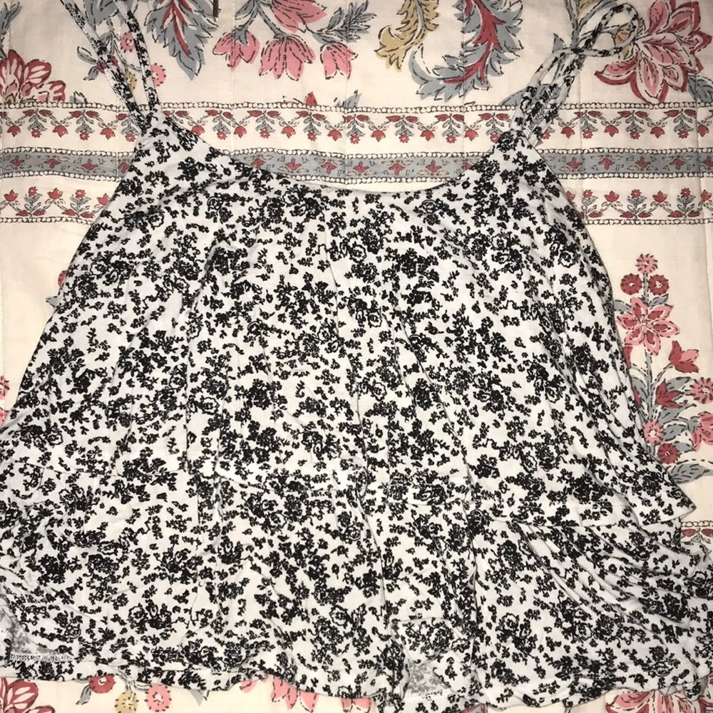 Garage Floral Tank - Size Small
